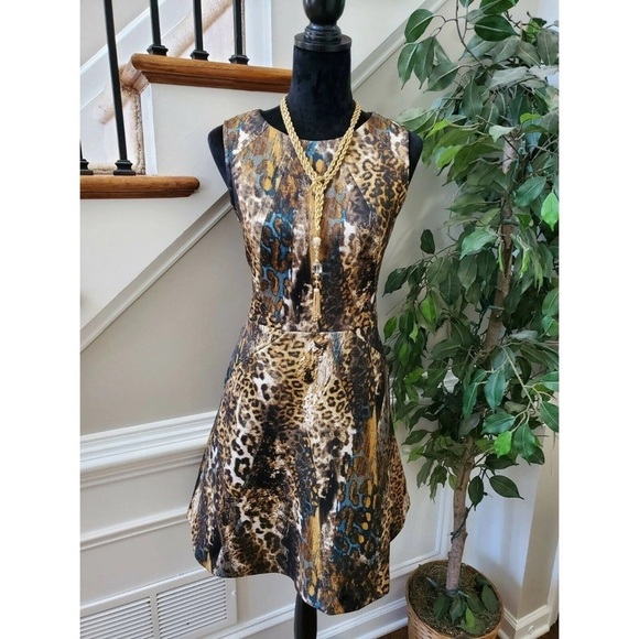 Jennifer Lopez Sleeveless Fit and Flare Scuba Cocktail Dress Leopard Print - Picture 15 of 15